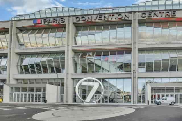 Paris Convention Centre Hall 7 exterior for international congresses and trade exhibitions.