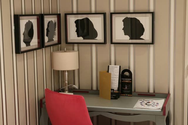 Private Salon