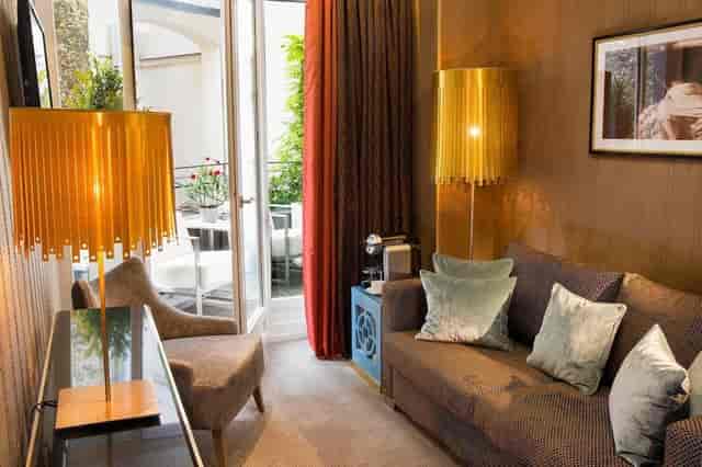 VIP breakout terrace at Hôtel Baume Paris for upscale corporate meetings and boutique events.