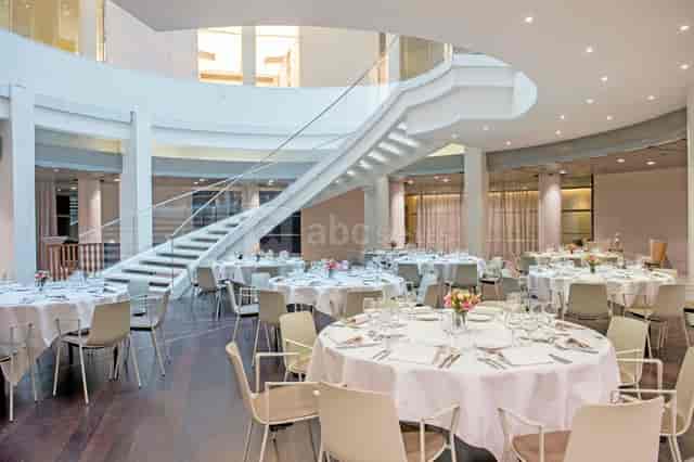Etoile Saint-Honoré atrium with grand staircase for gala dinners and corporate event receptions.