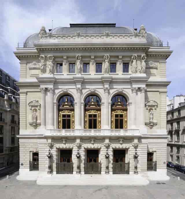 Salle Favart Opéra Comique: historic Parisian venue for luxury gala dinners and VIP events.