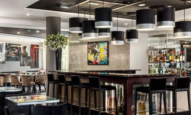 Lounge bar at AC Hotel Paris Porte Maillot for VIP networking and corporate cocktail receptions.