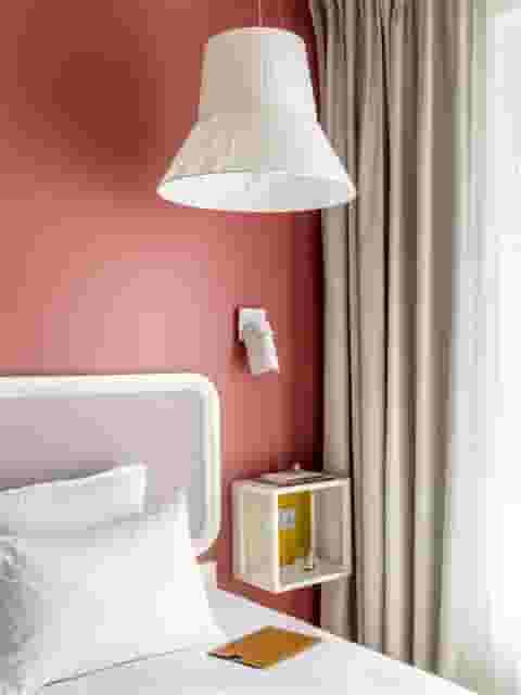 Salon Scutum