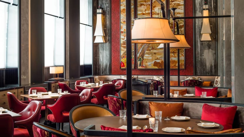 Elegant restaurant setting for intimate gatherings and corporate meetings in Mei Ume.