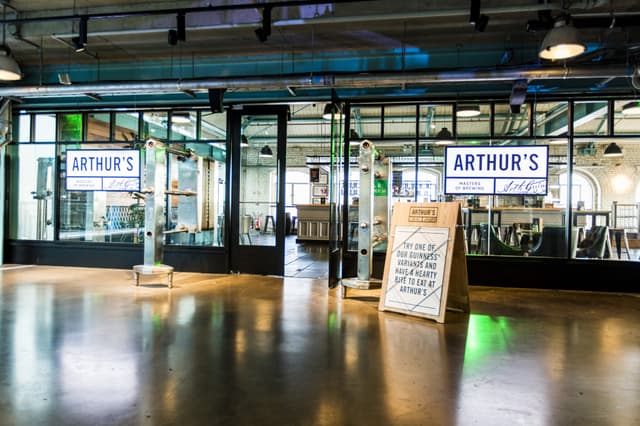 Arthurs Bar