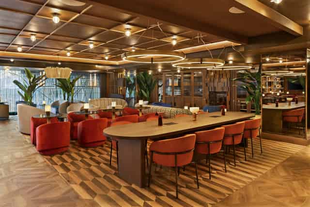 Barnaby's Lounge Bar