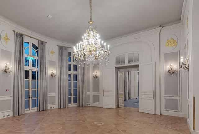 Loggia Suite