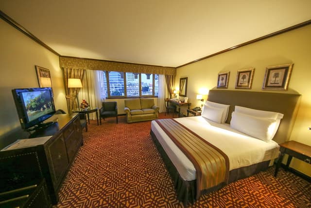 7th Floor Executive Board Room