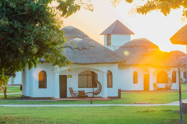 Golden Villa