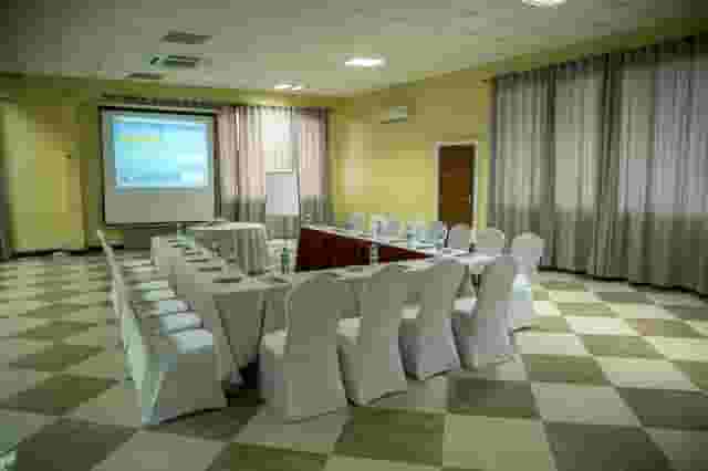 Meeting Rooms