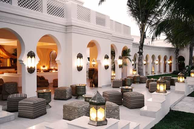 Sultans Dining Room: Luxury outdoor lounge for cocktail receptions and networking events.