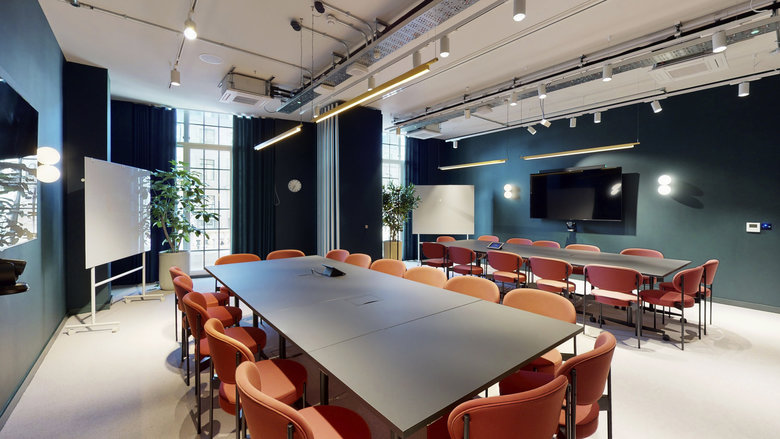 Modern boardroom with modular table for professional workshops and corporate meetings. - Banner