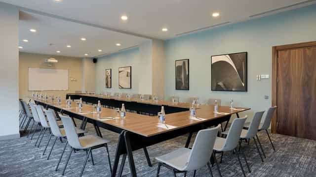 U-shape ballroom meeting room at Radisson Hotel Baku for corporate workshops and board meetings.