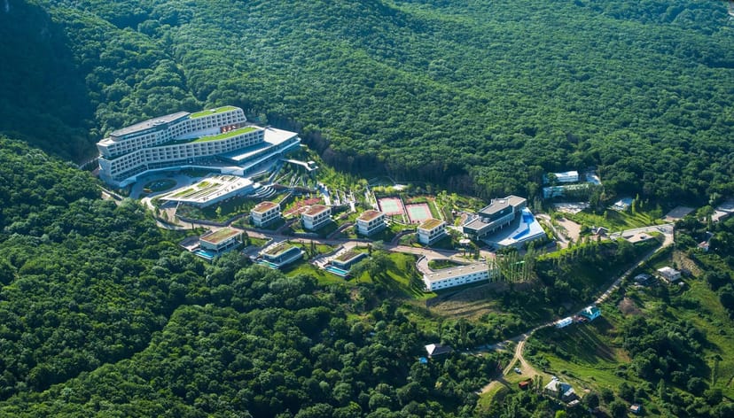 Galaalti Hotel conference hall for corporate retreats and high-end incentive travel.
