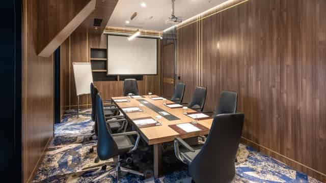 Leyli and Majnun meeting room