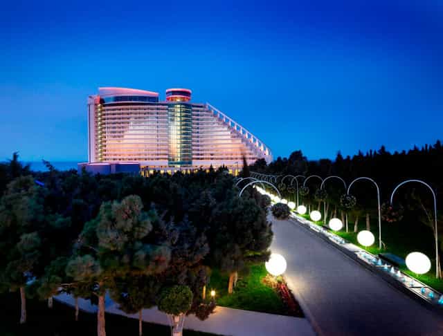 Bilgah Beach Hotel: Iconic corporate retreat venue and incentive travel resort.