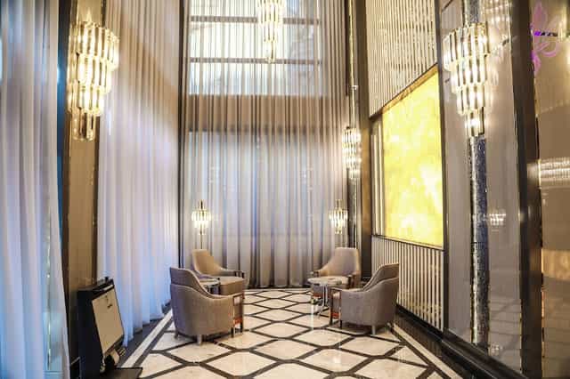 Luxurious Iris Hotel Baku conference hall for VIP networking and executive business meetings.