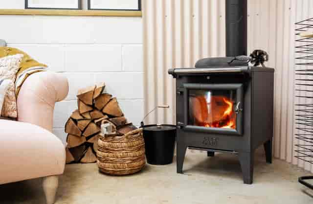 Cozy breakout space at The Constant Maker & Co for intimate winter retreat events.