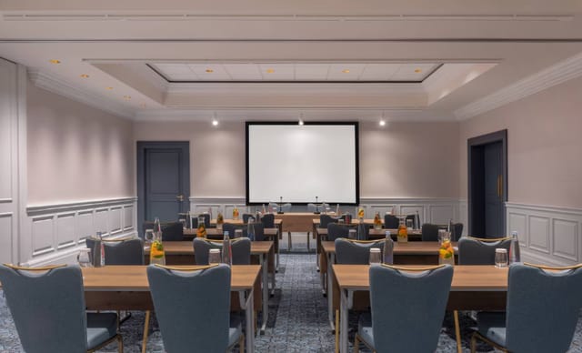 King Mirian room at Tbilisi Marriott: Classroom-style setup for corporate workshops and training.