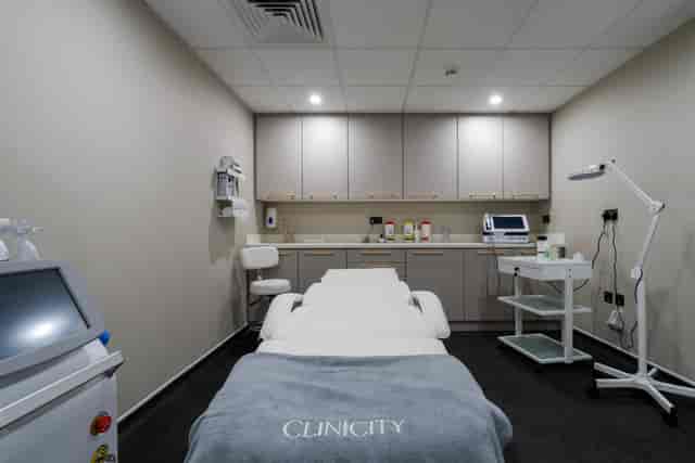 Clinical treatment room at CliniCity for private medical consultations and specialized appointments.