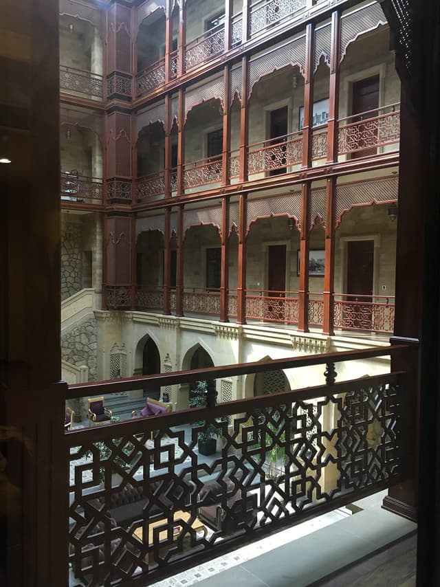 Khanedan Restaurant & Terrace