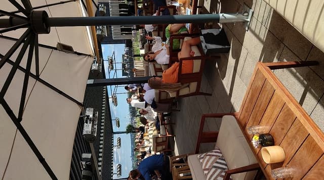Beer garden