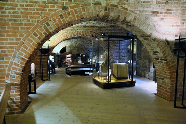 Museum Tre Kronor vaulted historic hall for intimate corporate events or wedding receptions.