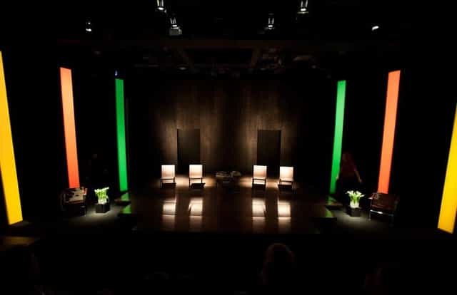 Minimalist stage at Målarsalen, Dramaten with LED lighting for professional panel discussion event.
