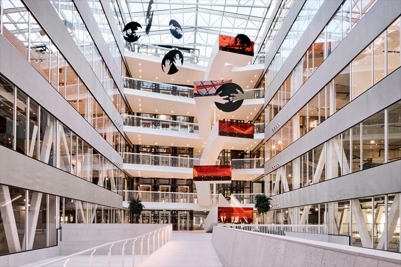 Modern corporate gala atrium at Life City business park, ideal for product launches.