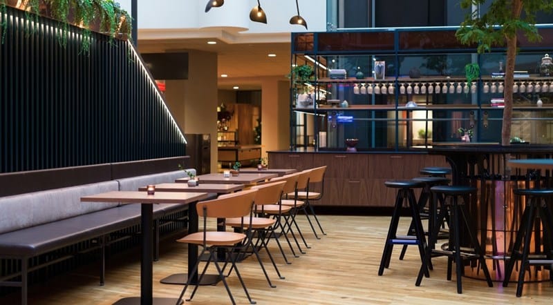 Modern breakout space at Bonnierhuset Konferens for corporate networking and events.