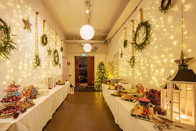 Banquet hall