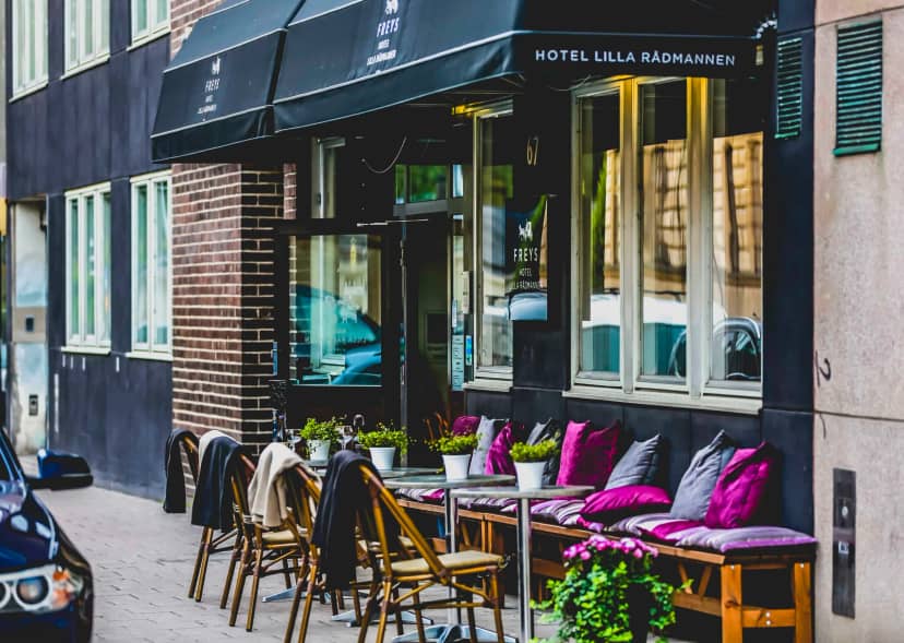 Boutique hotel exterior, Konferensvåning 69, ideal for intimate networking and business meetings.