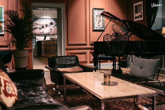 Luxury hotel lounge for VIP receptions and sophisticated networking events.