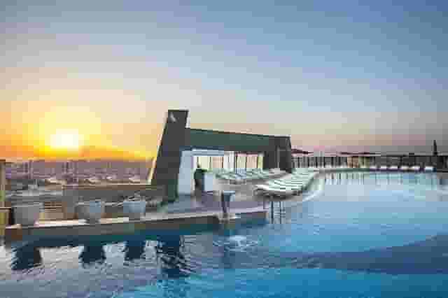 Poolside Terrace