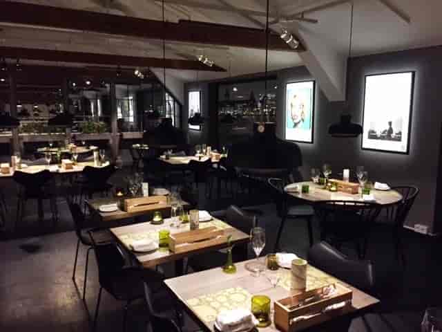 Elegant Fotografiska restaurant interior for corporate dinners and boutique networking events.