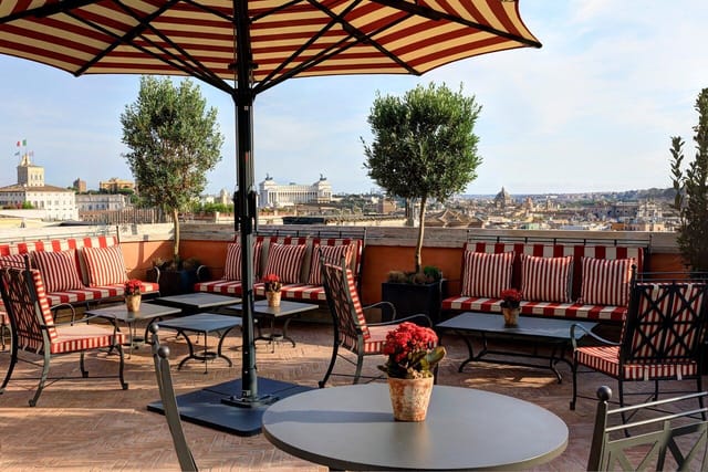 Cielo Terrace rooftop venue in Rome: upscale cocktail reception and networking event space.
