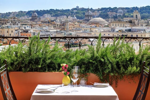 Cielo Terrace rooftop venue for intimate executive dinners and premium corporate events.