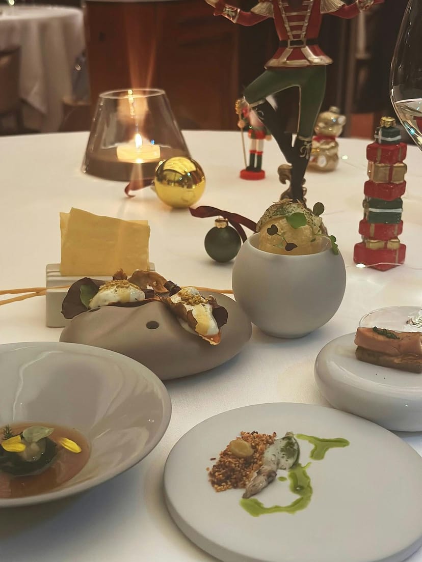 Luxury holiday amuse-bouche at La Pergola, perfect for corporate gala dinners and VIP events.
