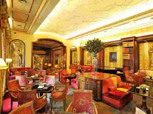 Salone Eva