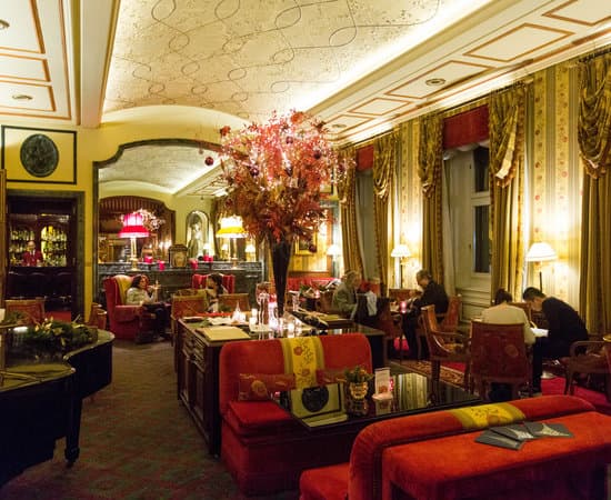 Salone Eva