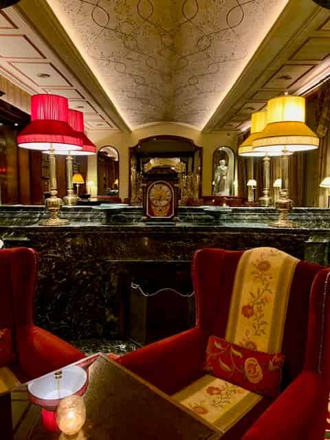 Salone Eva