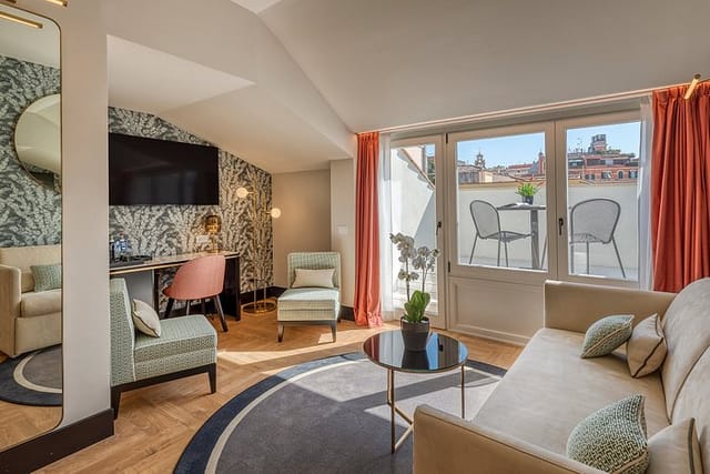 H10 Palazzo Galla Rooms: Pictures ...
