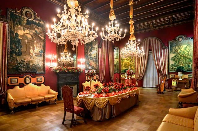Sala Rossa