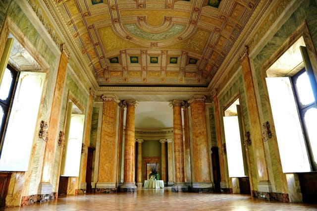 Sala da Ballo at Galleria Colonna: Luxury gala venue with ornate heritage architecture.