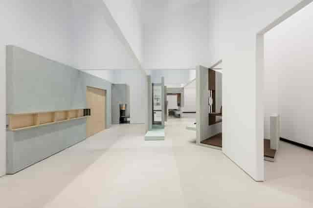Minimalist Sala Carlo Scarpa exhibition space for gallery networking and brand activation events.