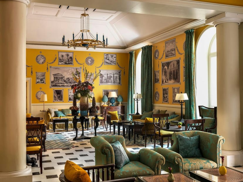 Hotel de la Ville - >Hotel de la Ville</a>
