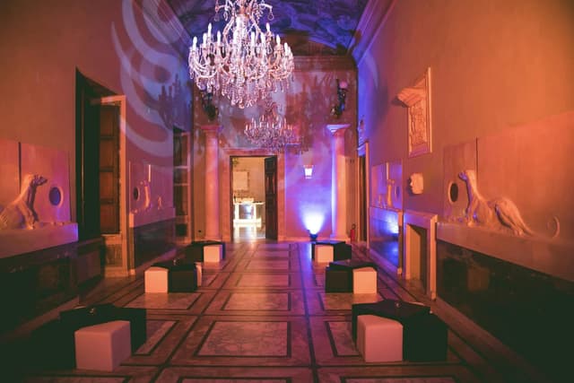 Hall of Carriages