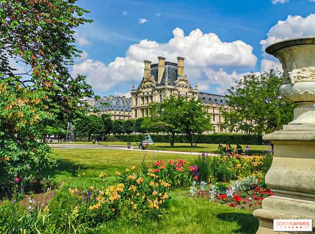 Parisian garden venue for high-end corporate networking and gala event receptions.
