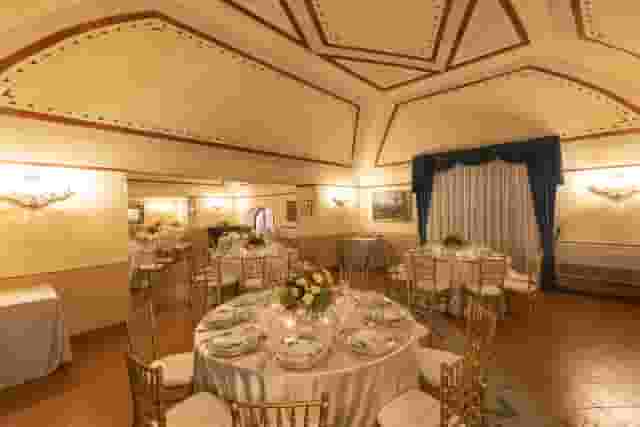 Mirror Hall