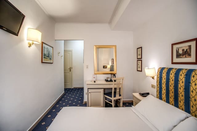 Napoleon Hotel, Rome: Hotel Reviews ...